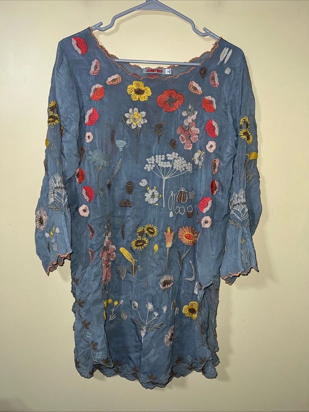 Johnny Was Tiana Embroidered Floral Tunic Fog Gray XS